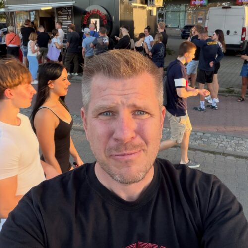 Filip Chajzer bierze ślub z 20-latką!